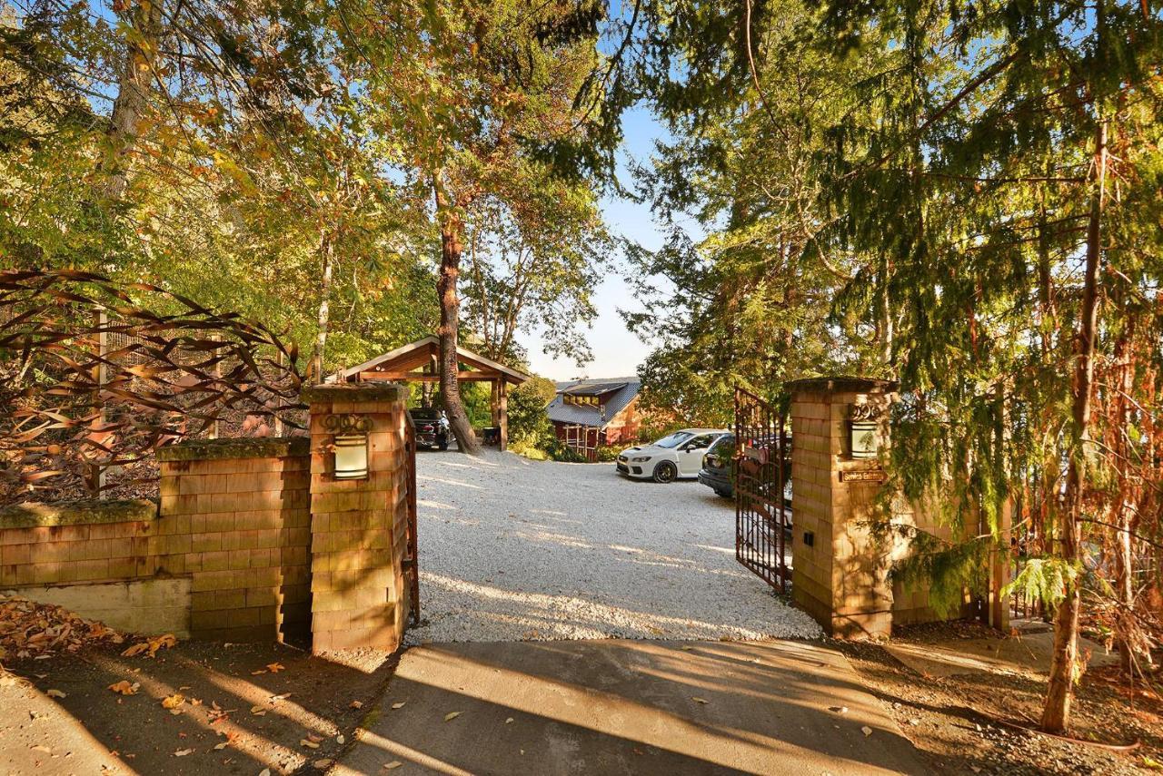 Salishan Tree House Suite Коуичен-Бэй Экстерьер фото